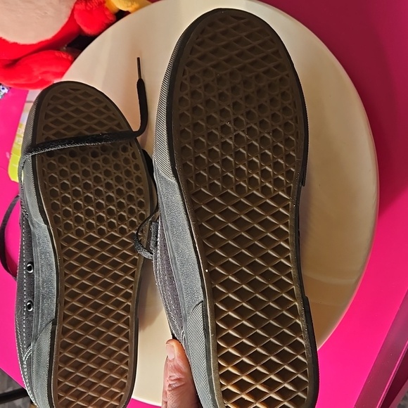 Vans Black Sneakers - Picture 8 of 8